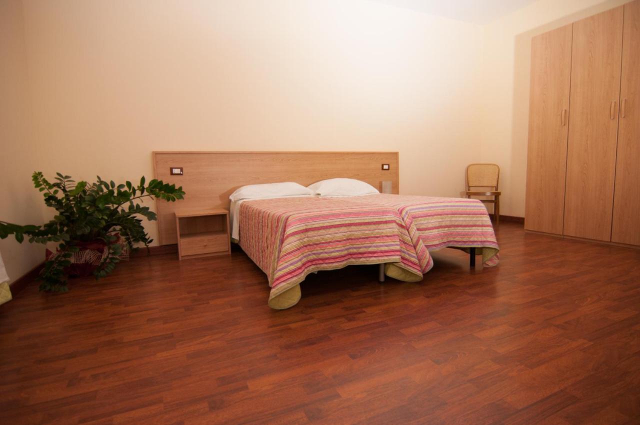 Albergo Conca D'Oro Foggia Habitación foto